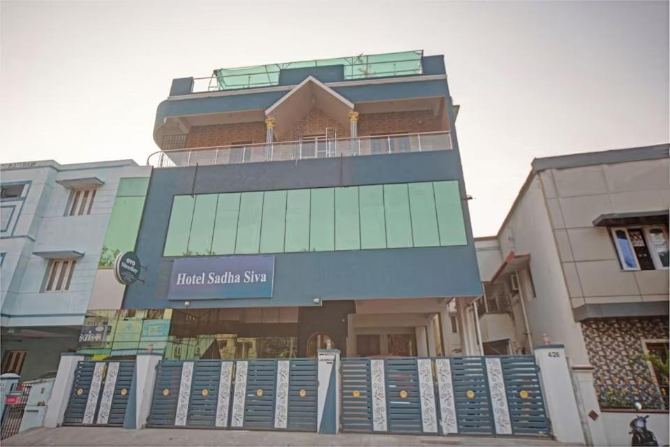 Hotel Sadha Siva Chennai Esterno foto