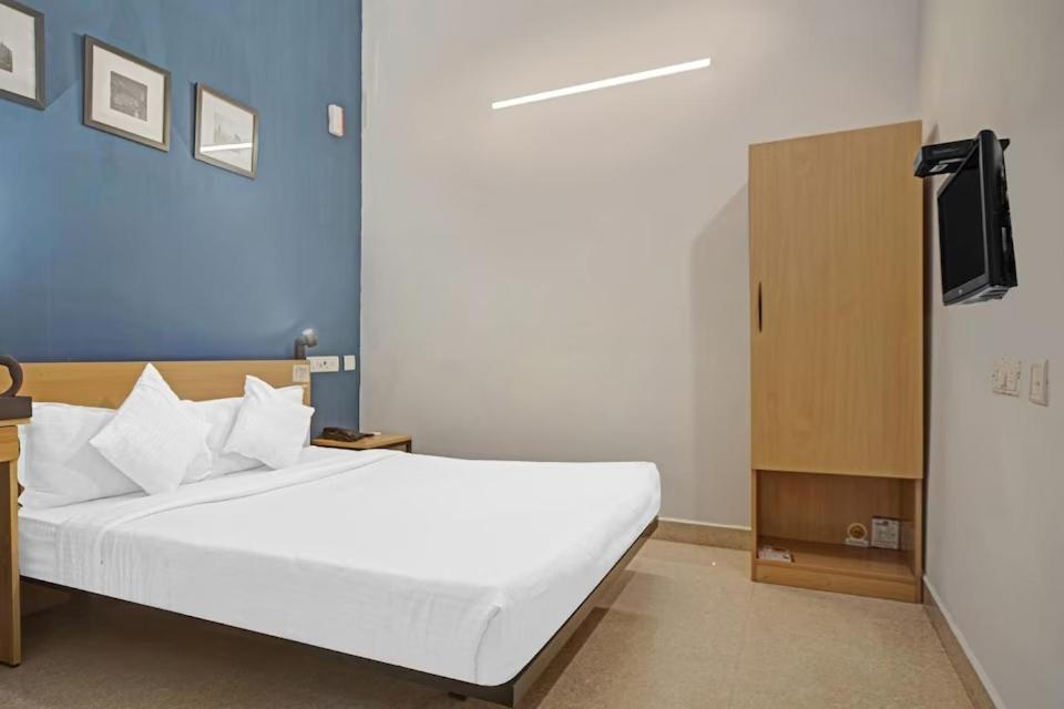 Hotel Sadha Siva Chennai Esterno foto
